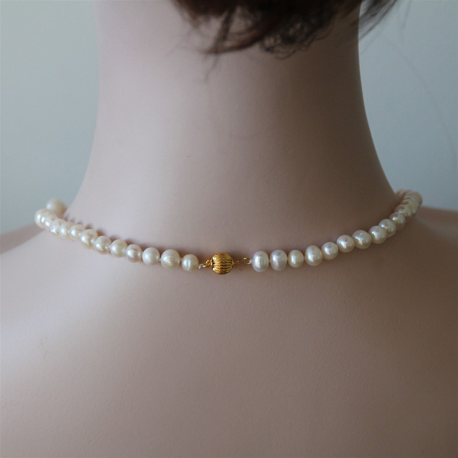 9K WHITE GOLD 'Q' 0.09 HI I1 DIAMOND NECKLACE 40+5cm