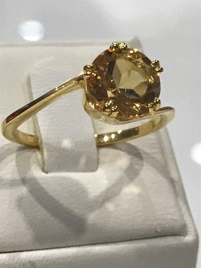 9K Yellow Gold 0.02ct HI SI BRACELETUE TOPAZ RING