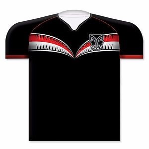 French Bordeaux Pack in Wooden Case with 6 glasses  (6x 750mL), France.