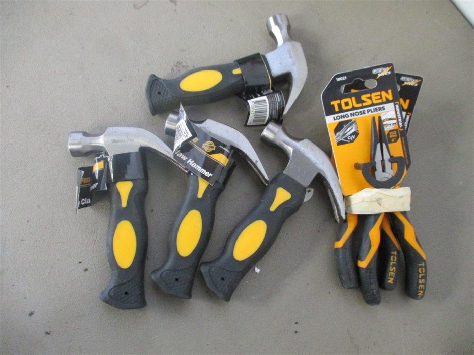 9K Yellow Gold EMERALD RING