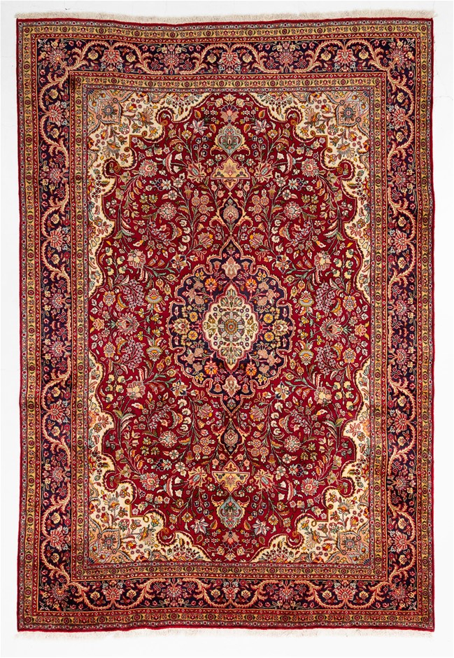 Classic Rhodium Plated Plain Heart Locket