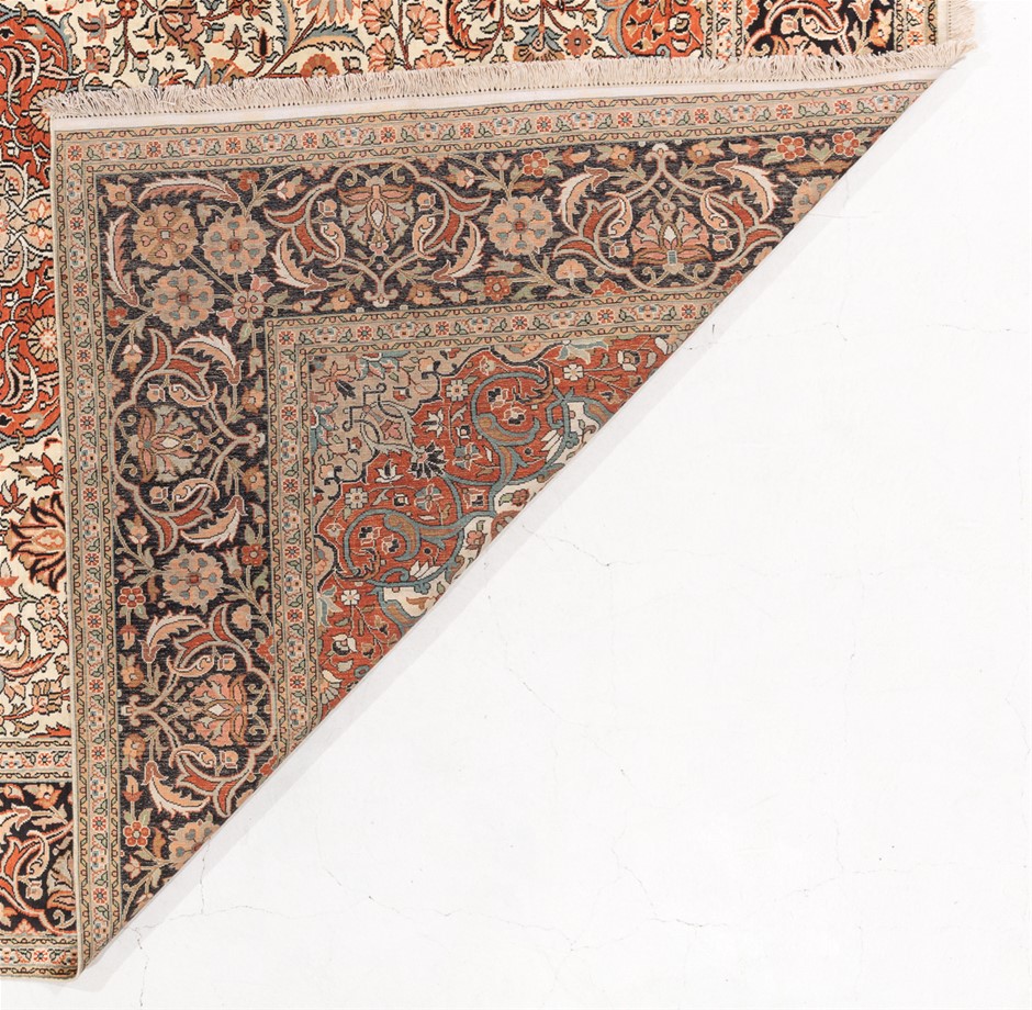 Designer Patterned Bangle in Silver