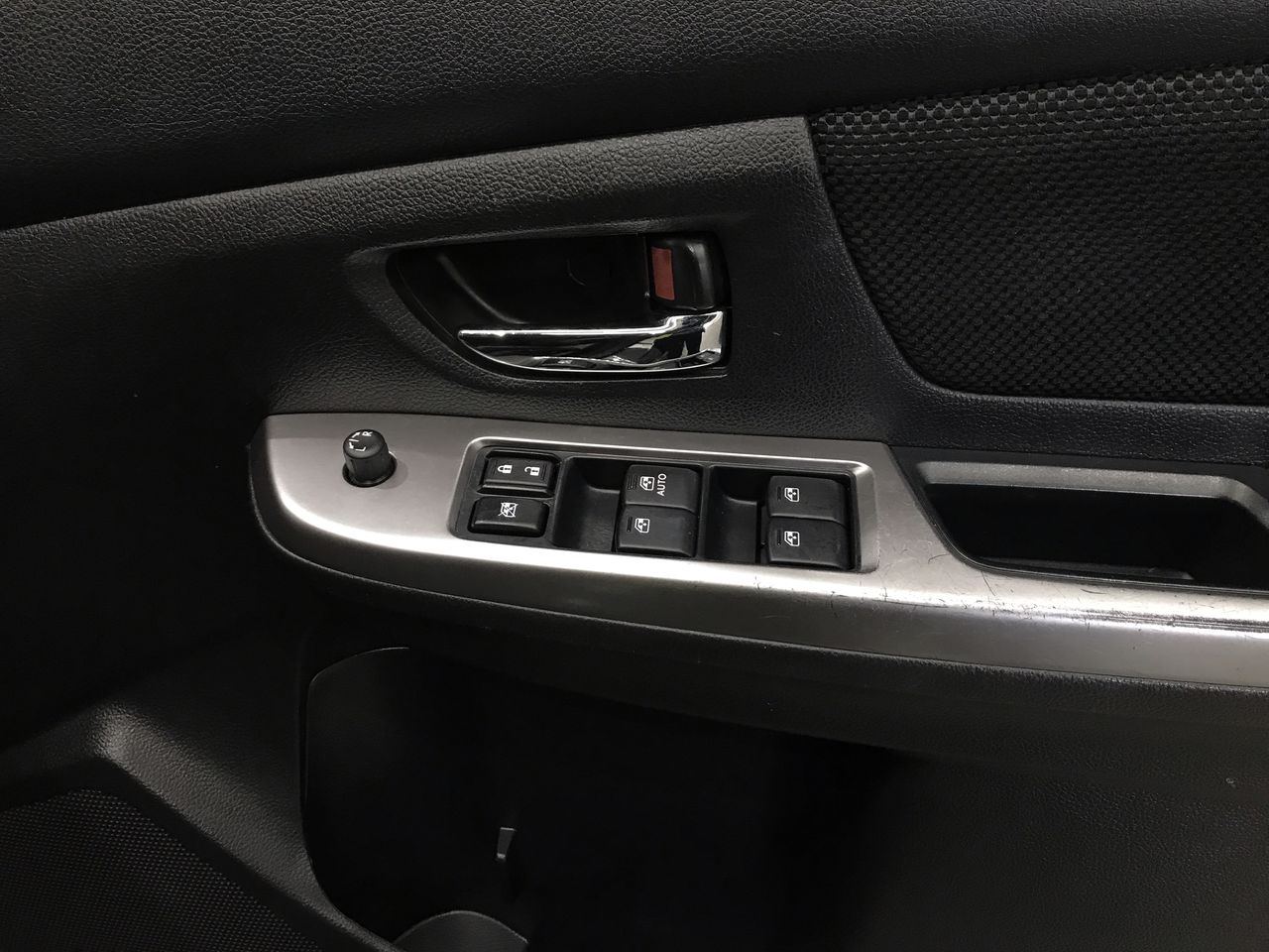 Men's Strength Black Stone & Tiger Eye Beaded Bracelet