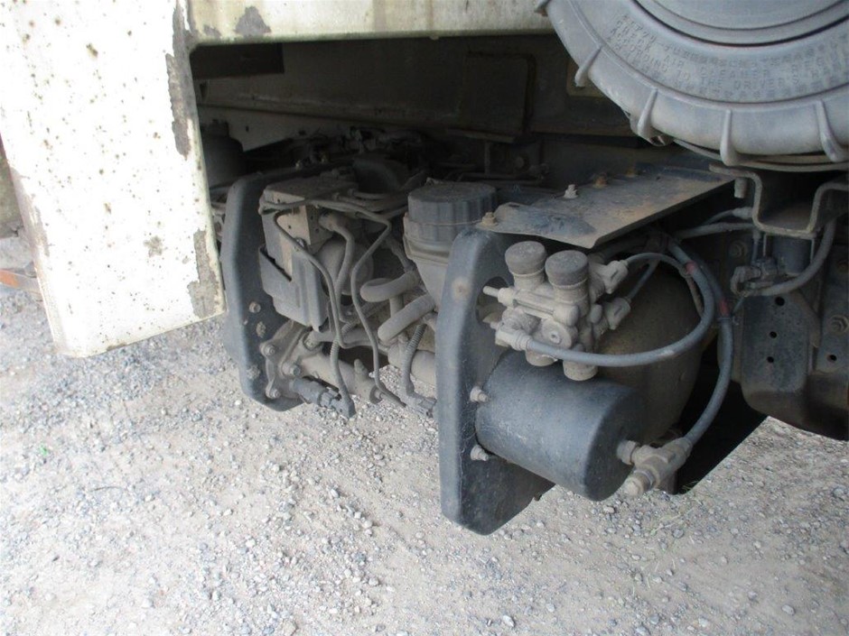 Round 925 Silver Simulated Diamonds Hoop Earrings