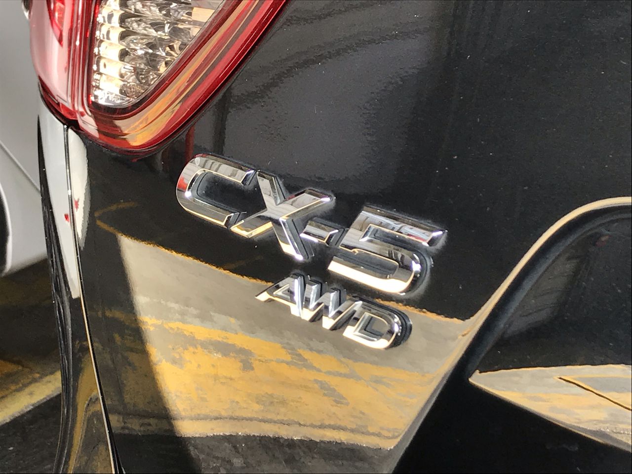 Jacqueline Blanc De Blancs Brut NV (6x 750mL), France.