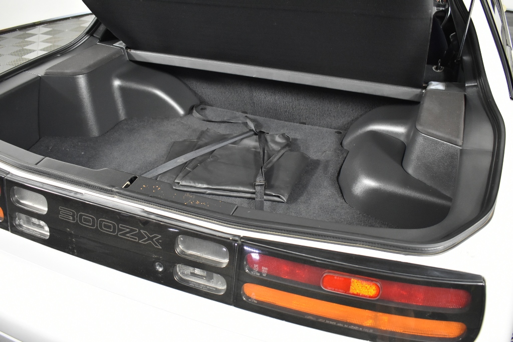 Peter Lehmann Cellar Archives Riesling 2016 (12x 750mL), Eden Valley.