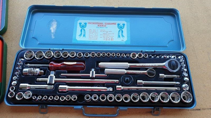 Designer Stainless Steel Eternity Circle Necklace in Silver