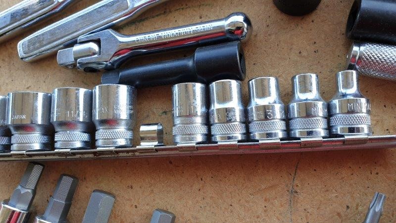 Stainless Steel Initial 'U' Bracelet with Simulated Diamonds - Yellow