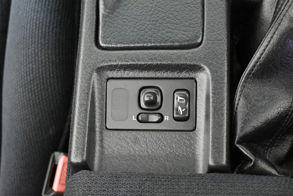 Tread Softly (Moderate Alcohol) Pinot Grigio  (12x 375mL) Current Vintage R