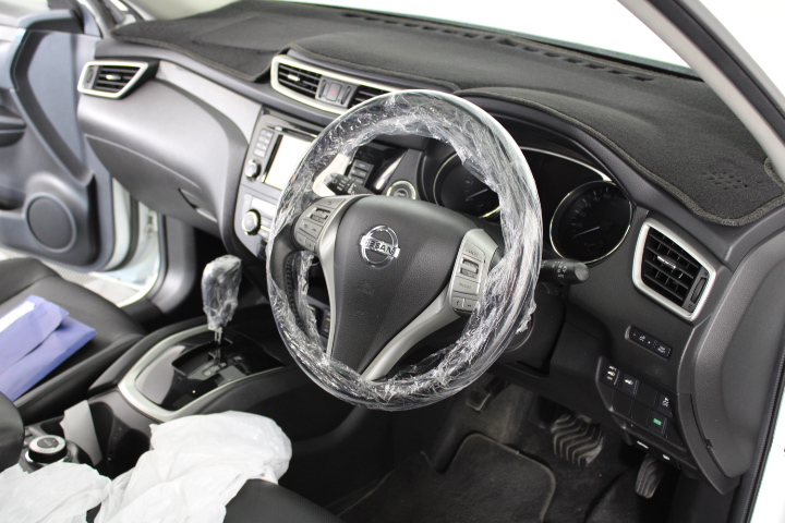 JOSEPH JOSEPH Pocket Folding Space-Saving, Compact table-top Ironing Board