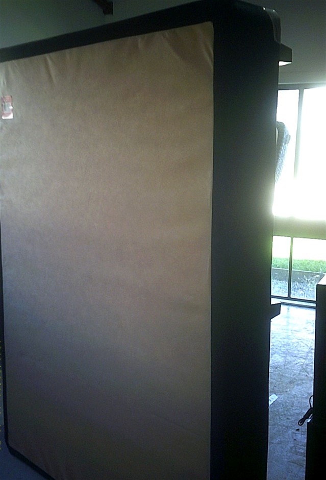 9K YELLOW GOLD 0.10ct F VS LAB DIAMOND MARQ OFFSET RING