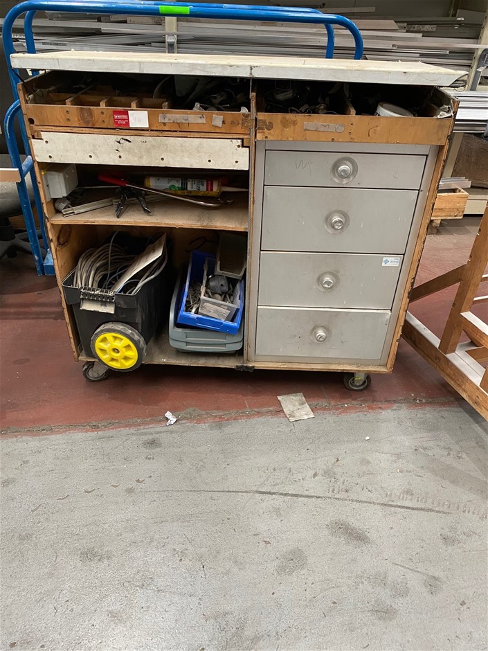 9K WHITE GOLD 0.10ct F VS LAB DIAMOND MARQ NECKLACE 40-45cm