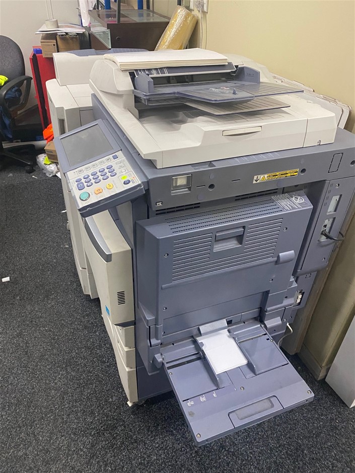 9K WHITE GOLD 0.25ct F VS LAB DIAMOND BEZEL RING