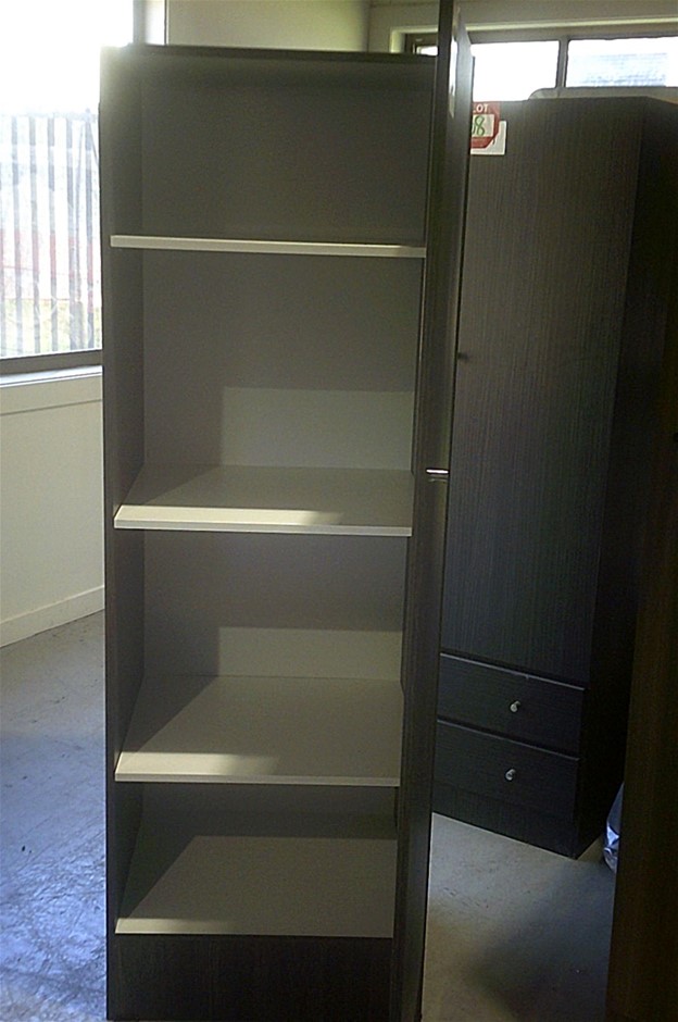 9K WHITE GOLD 0.25ct F VS LAB DIAMOND CLAW SET BAND