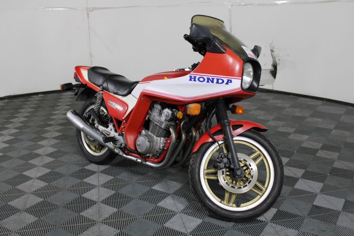 Wireless Microphone Receiver  + Adaptor Module +  4-Channel Car Amplifier