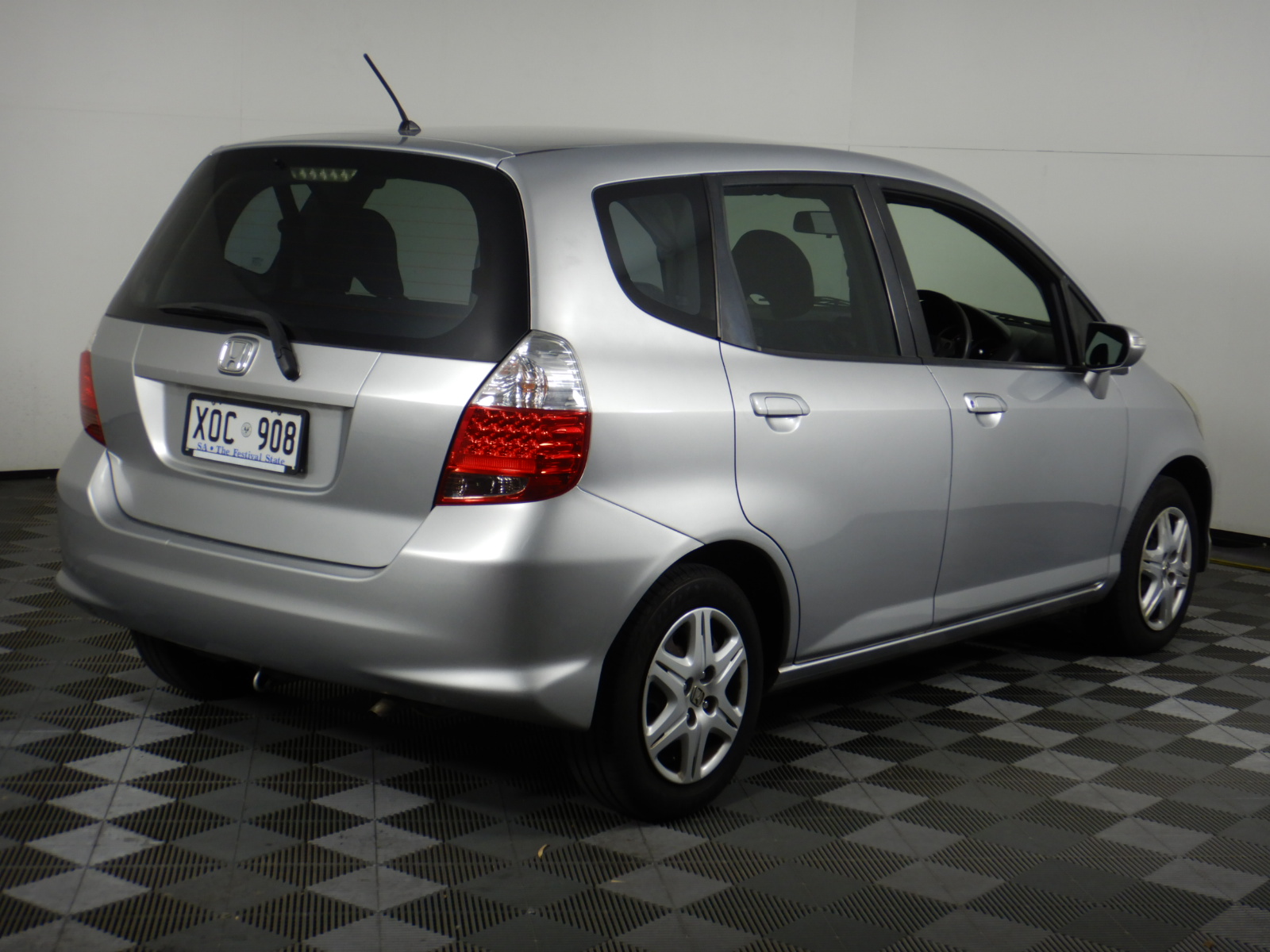 3.02 Carats E/VS1 Lab Grown Diamond - IGI Certified