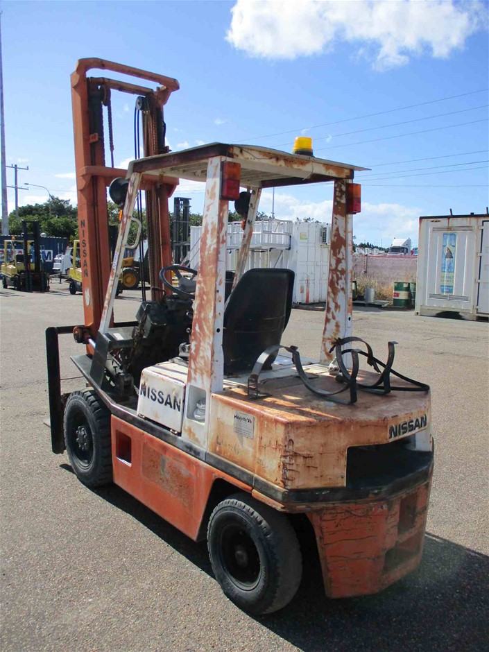 Designer Stainless Steel 3 Tone Circle Necklace