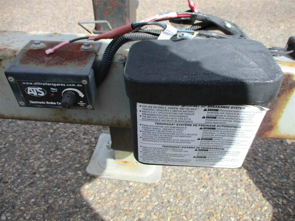 925 Sterling Silver Green Crystal Disco Ball Earring & Necklace Set