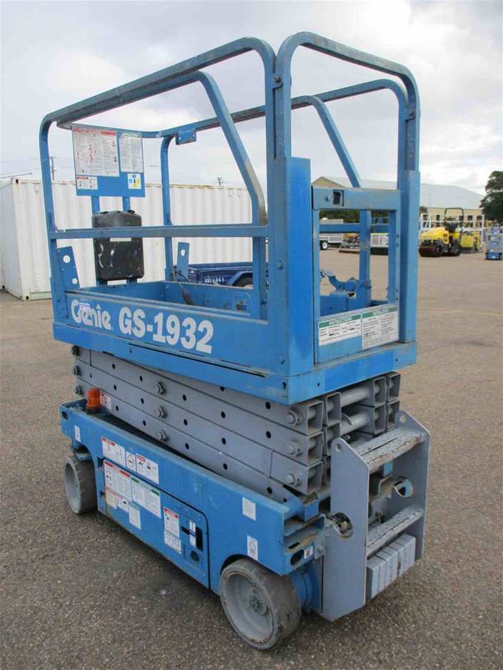 Italy 18K Triple Yellow Gold Plated Cuban Chain (18KGP/Italy)stamped-60cm