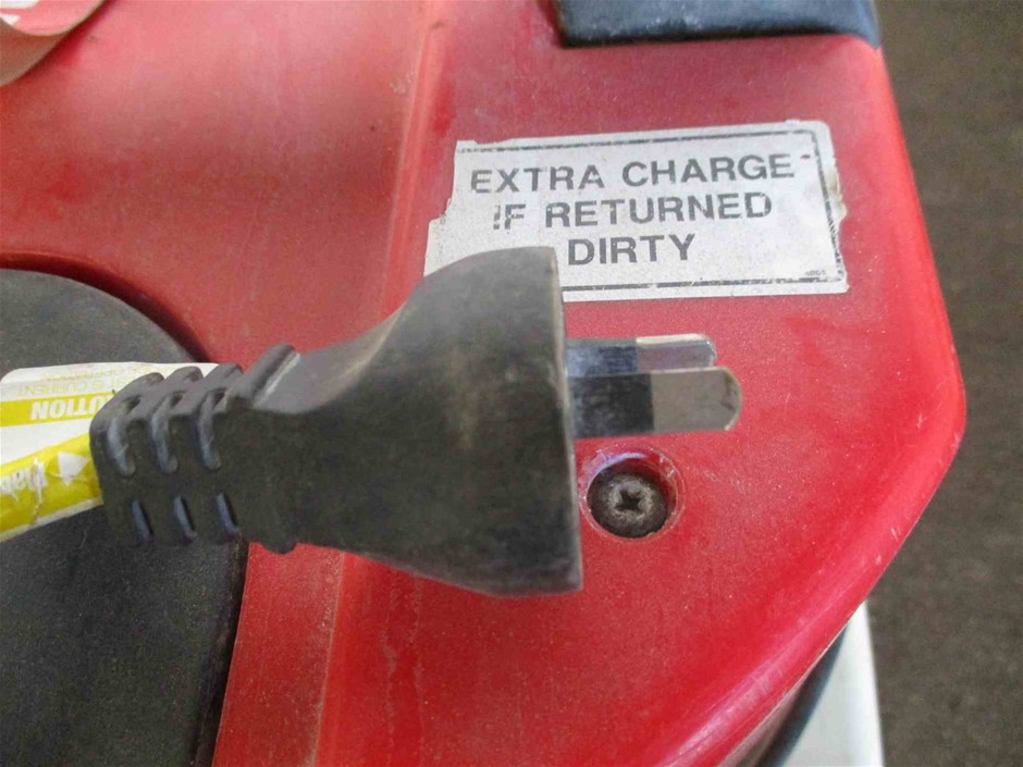 LOGITECH K860 Wireless Split Ergonomic Keyboard.  Buyers Note - Discount Fr