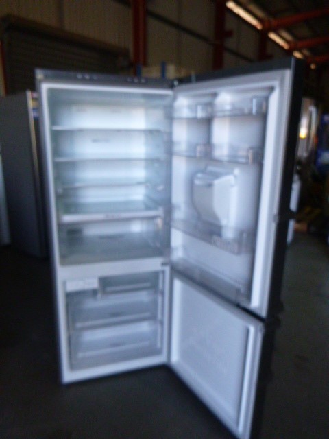 1.00 Carats Brilliant Polish Round Cut White Diamond CVD-Not Certified