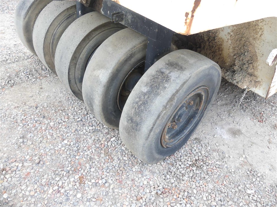 Casella Limited Release Cleanskin Shiraz 2012 (12x 750mL) McLaren Vale