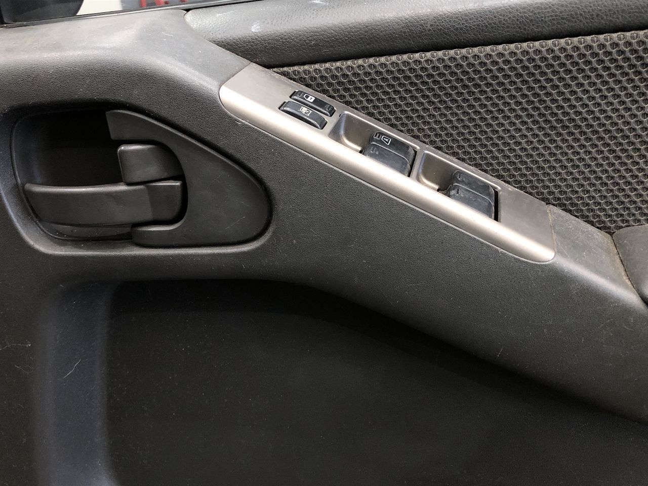 Vintage Enameled Easter Egg Diamante Jewelry Organizer Trinket Box Décor