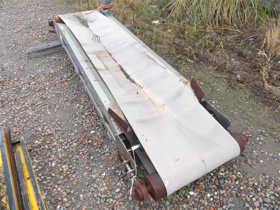 Purple Spinner Pendant Featuring 80+ Crystals - FITS PANDORA BRACELET