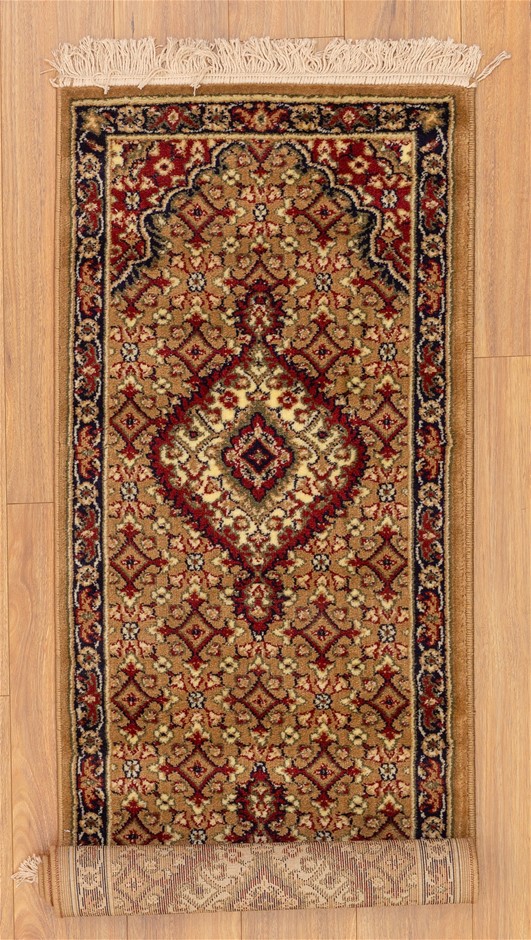 0.07 Carat round 2 white diamond