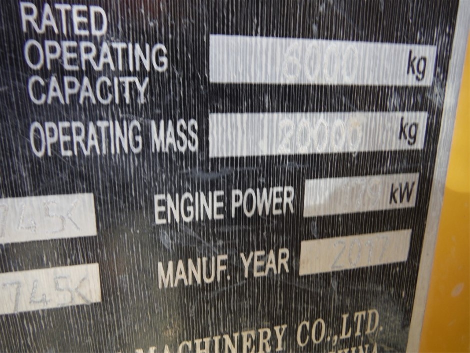 5 Carat round 5 white diamond each CVD Uncertified