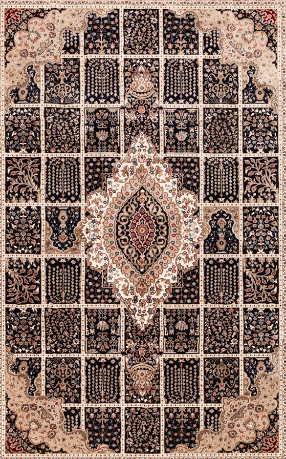 <p>Painting Equipment & Chainsaw</p>