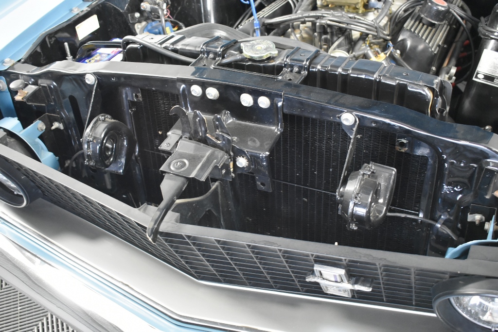 LENOVO THINPAD E595 Laptop RYZEN5 3500U 8GBRAM 256GB Black