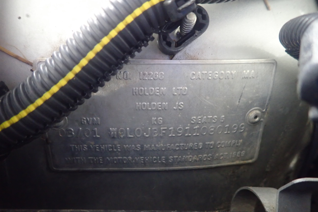 Bulk items, gold diamonds, silver coins