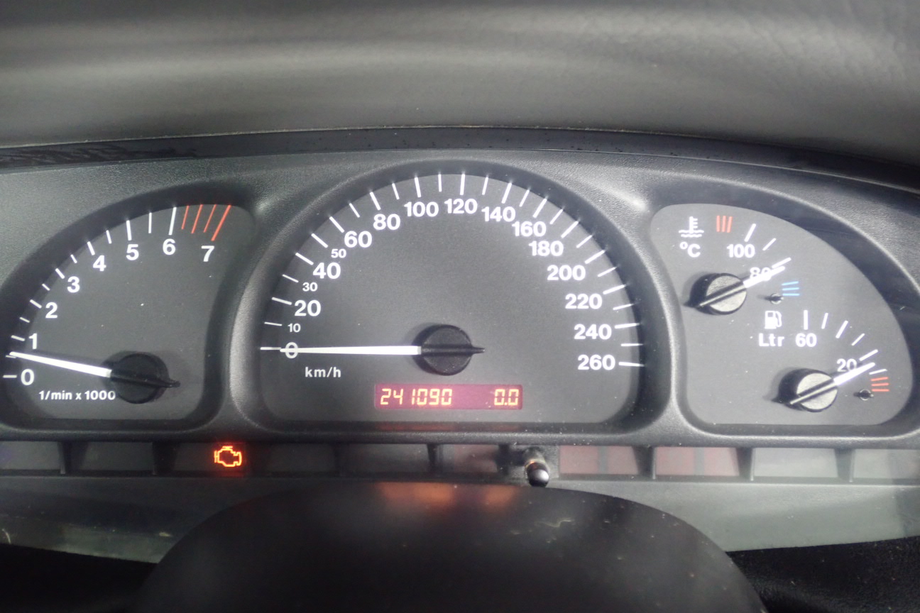 1/100oz Scottsdale Mint Gold Bar & 1ggermania bar x 4