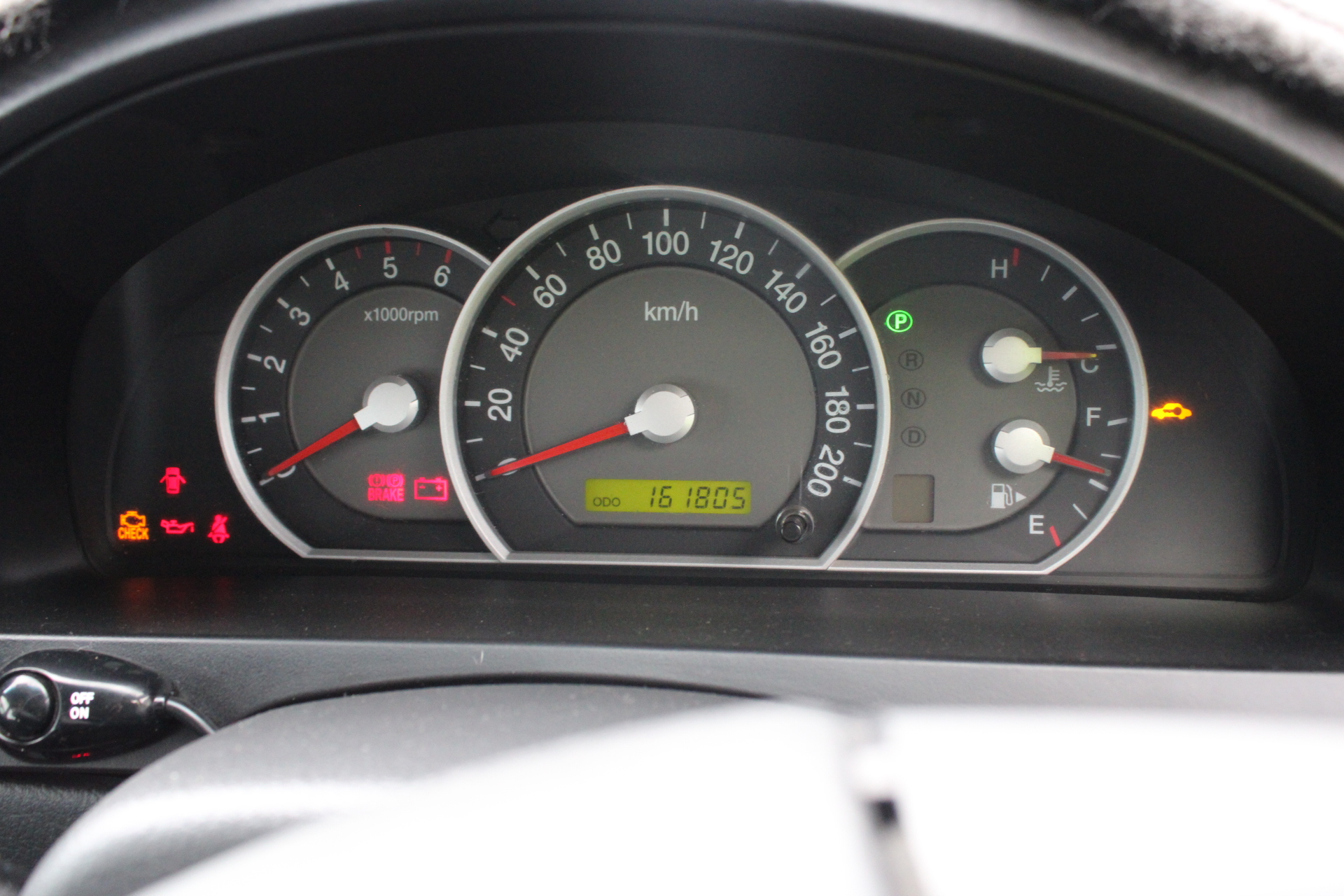 2.65 Carat White/off white diamond various bulk