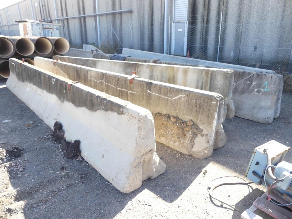 1/100 Scottdale gold bar unc