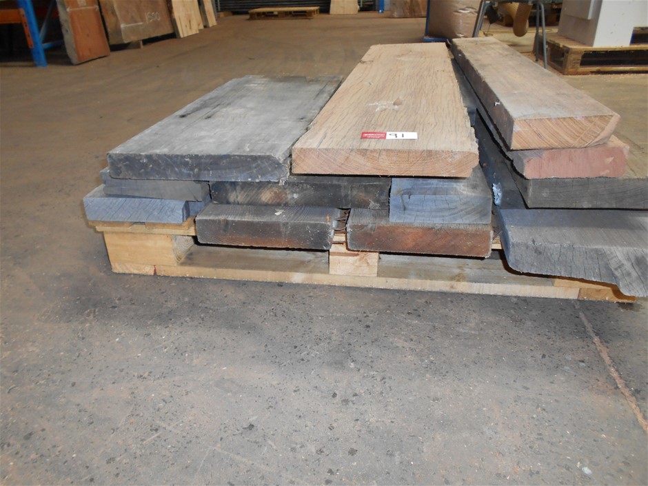 Elephant in the Room Buttery Chardonnay (6x 750mL).