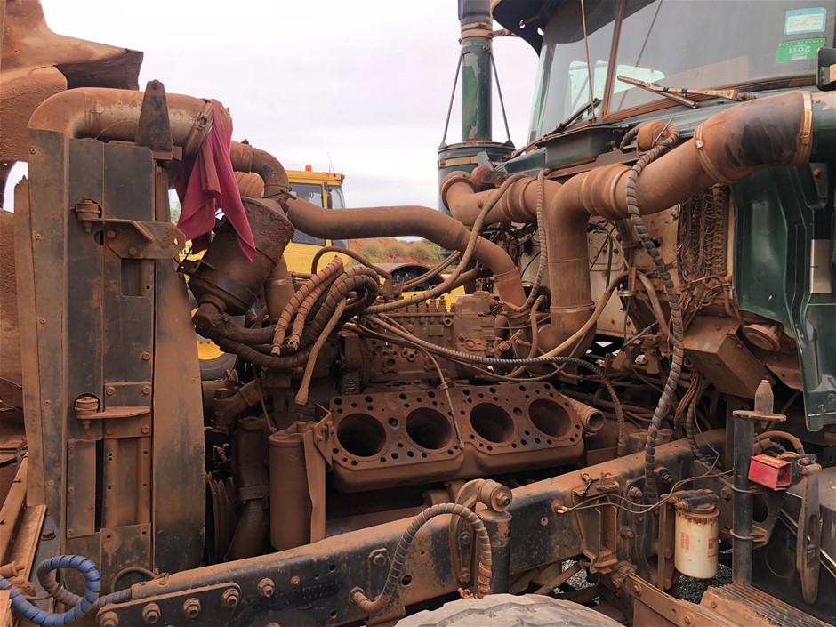 Redbank Emily Brut Cuvee NV (6x 750mL) King Valley, VIC.