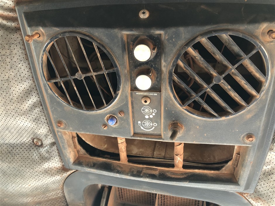 Sacred Hill Shiraz Cabernet (12x 750mL). NSW.