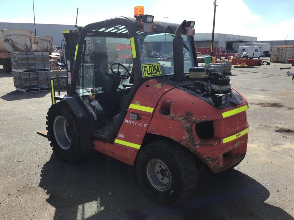 Cream Stud & Rivet Wrap around Leather Bracelet