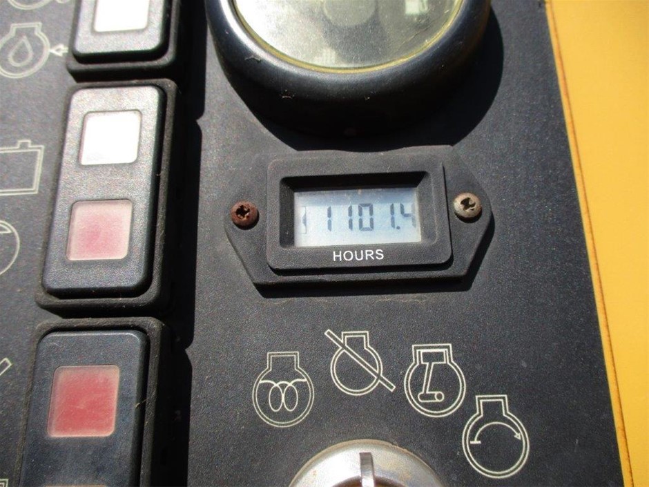 5mm Simulated White Pearl Earrings