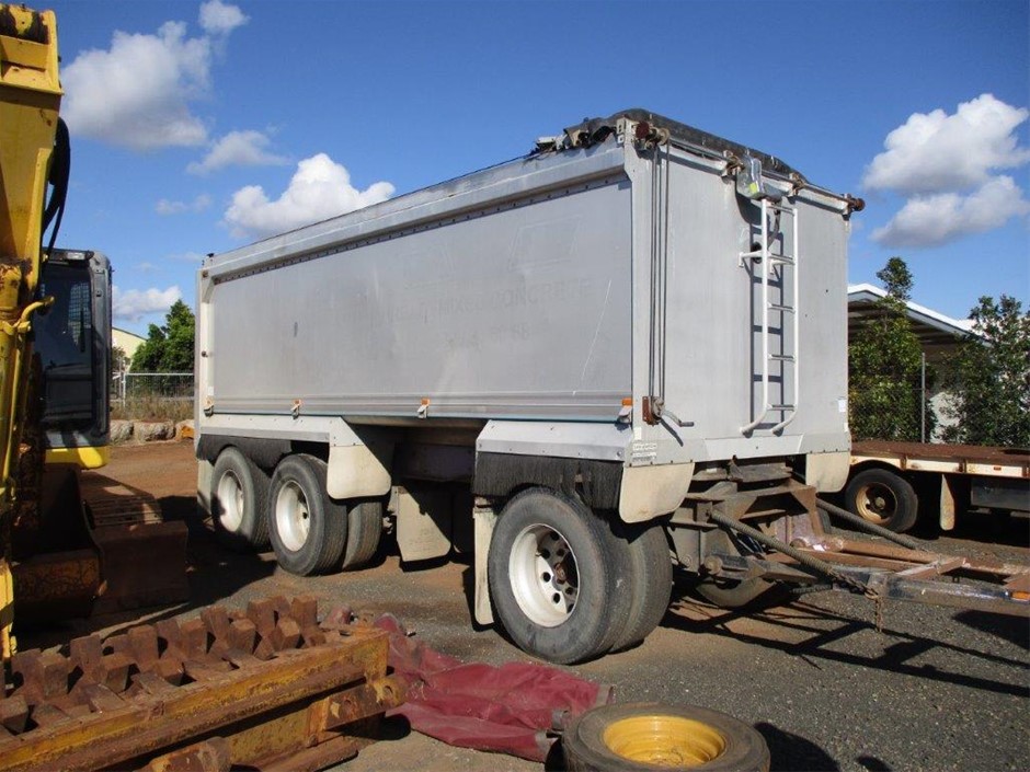 Stunning 18ct Heavy Yellow Gold Plated Children's Maritime Bracelet