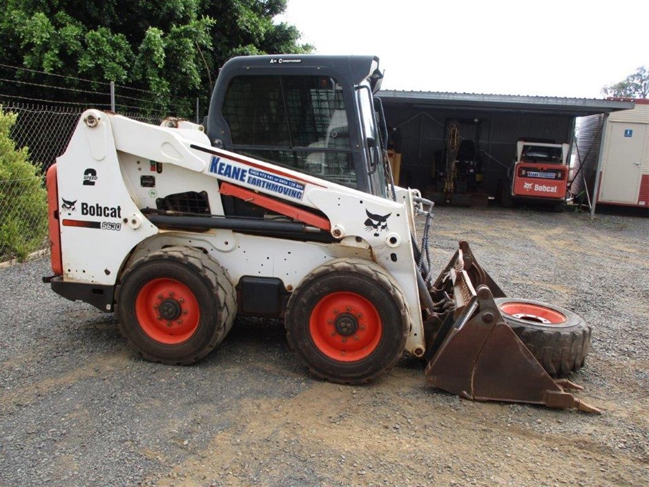 CALVIN KLEIN Men's Micro Logo T-Shirt, Navy, Size XS, K10K109894. RRP: $69.