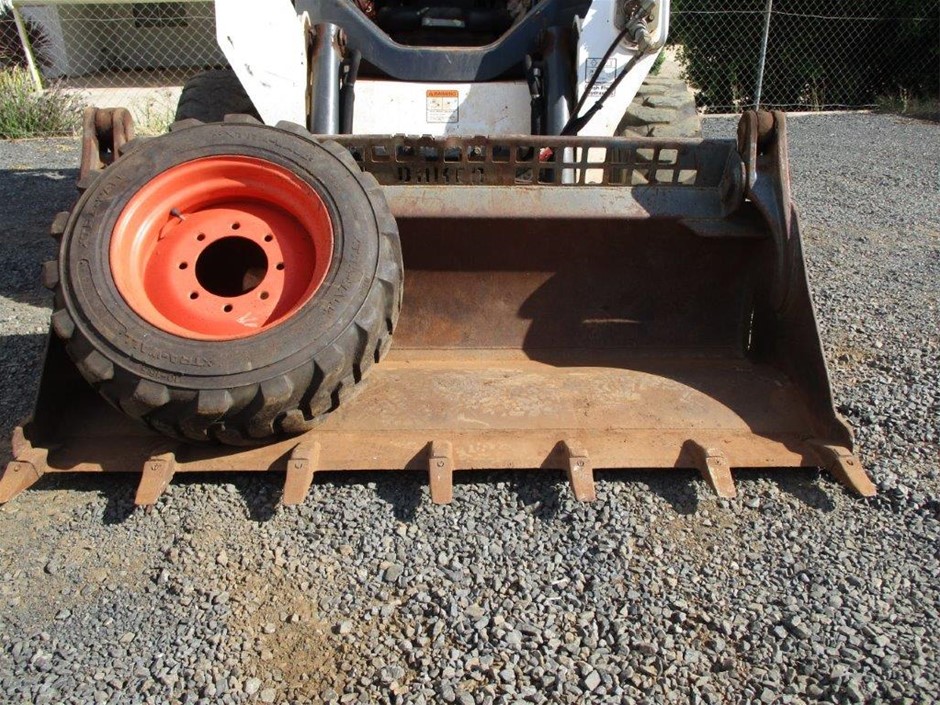 HATLEY Boys' Color Changing Button-up Printed Rain Jacket, Size 2 Years, Di