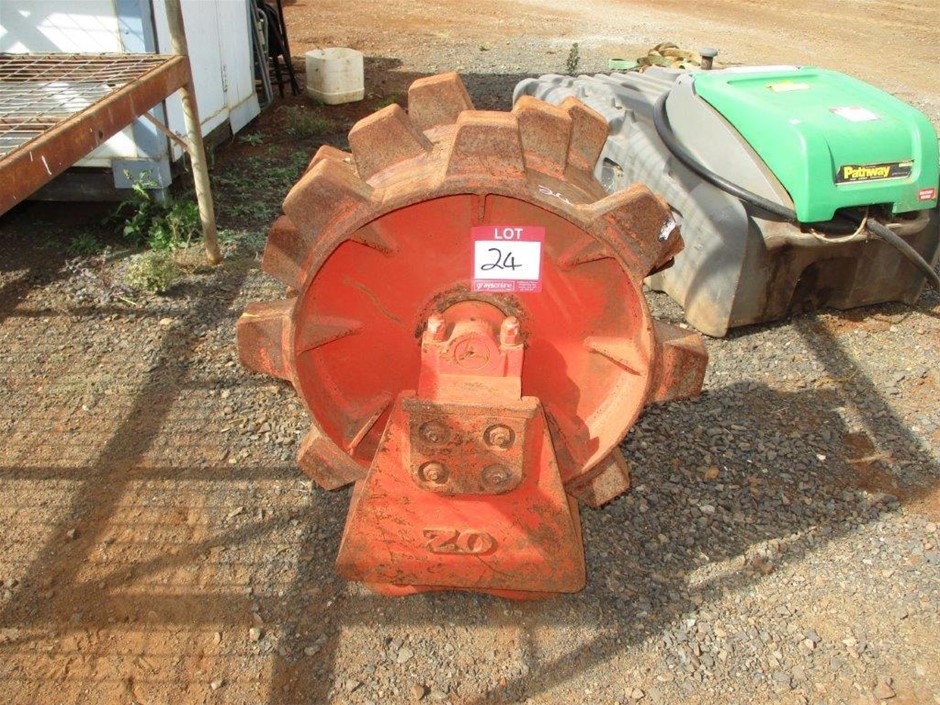 Approx. 100 x Ten Dollars, c.1993