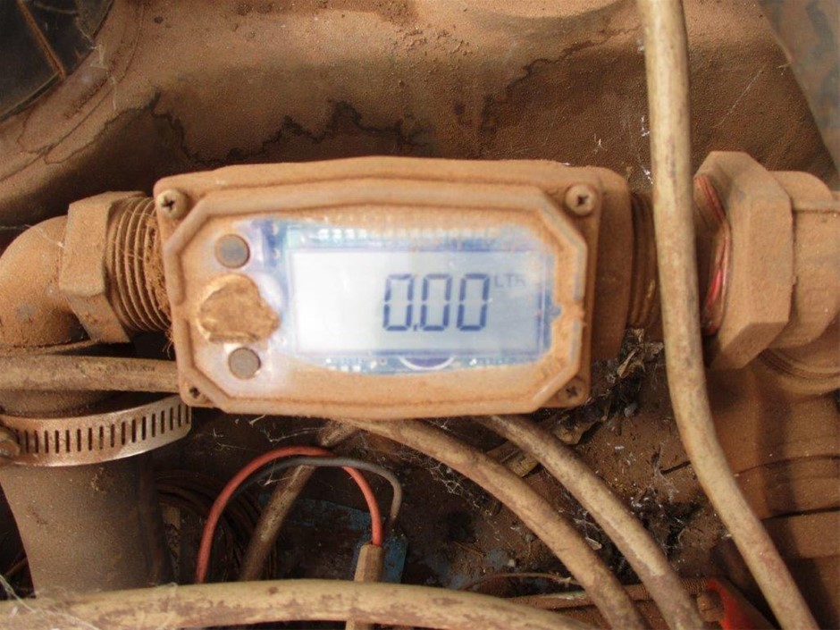 5 x Assorted Australian historical items