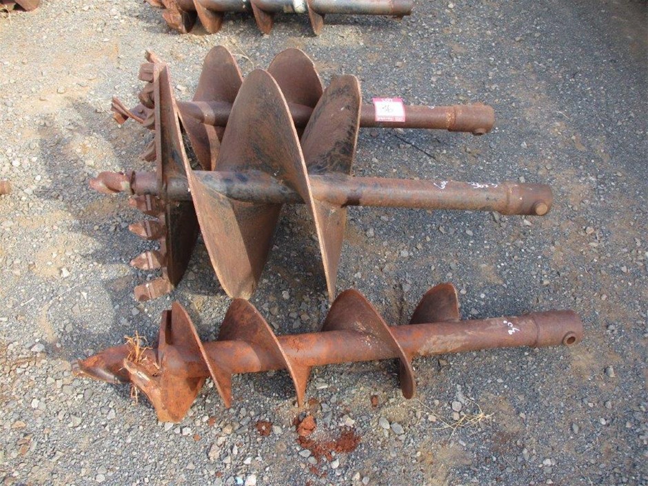 9K YELLOW GOLD 1.00ct F VS LAB DIAMOND PEAR 3 CLAW RING