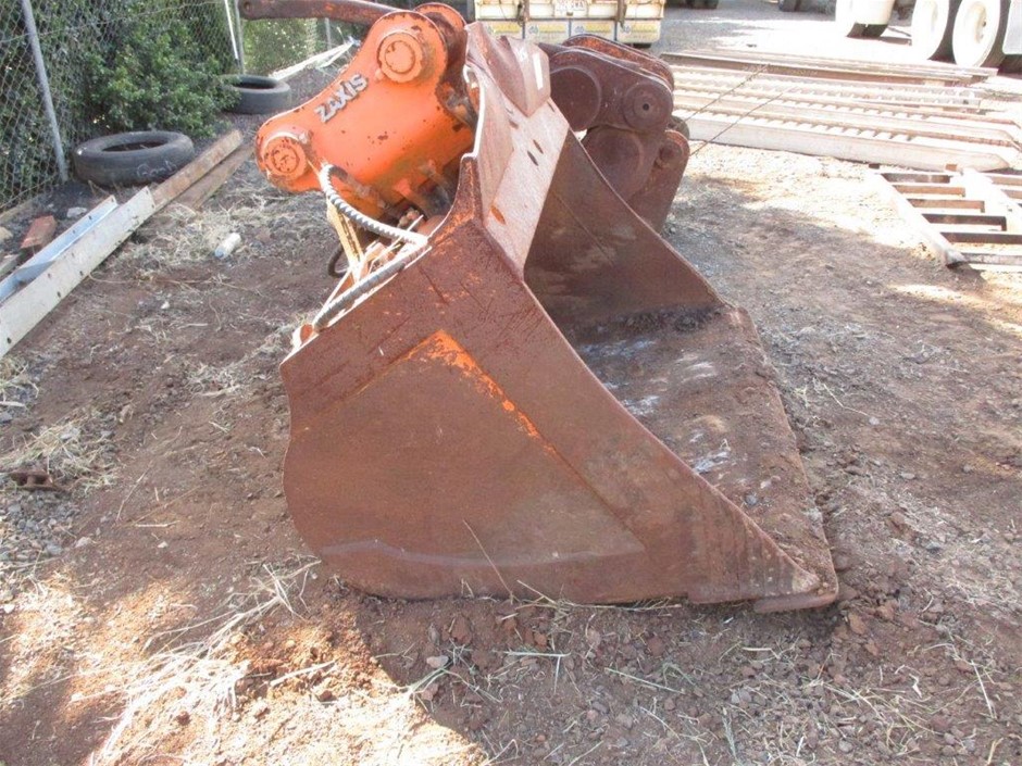 9K WHITE GOLD 0.12ct F VS LAB DIAMOND PEAR WAVE RING