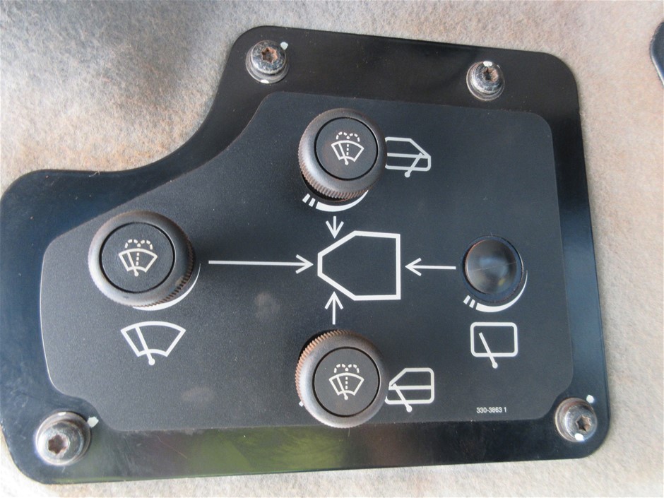 9K WHITE GOLD 0.50ct F VS DOUBLE LAB DIAMOND RING