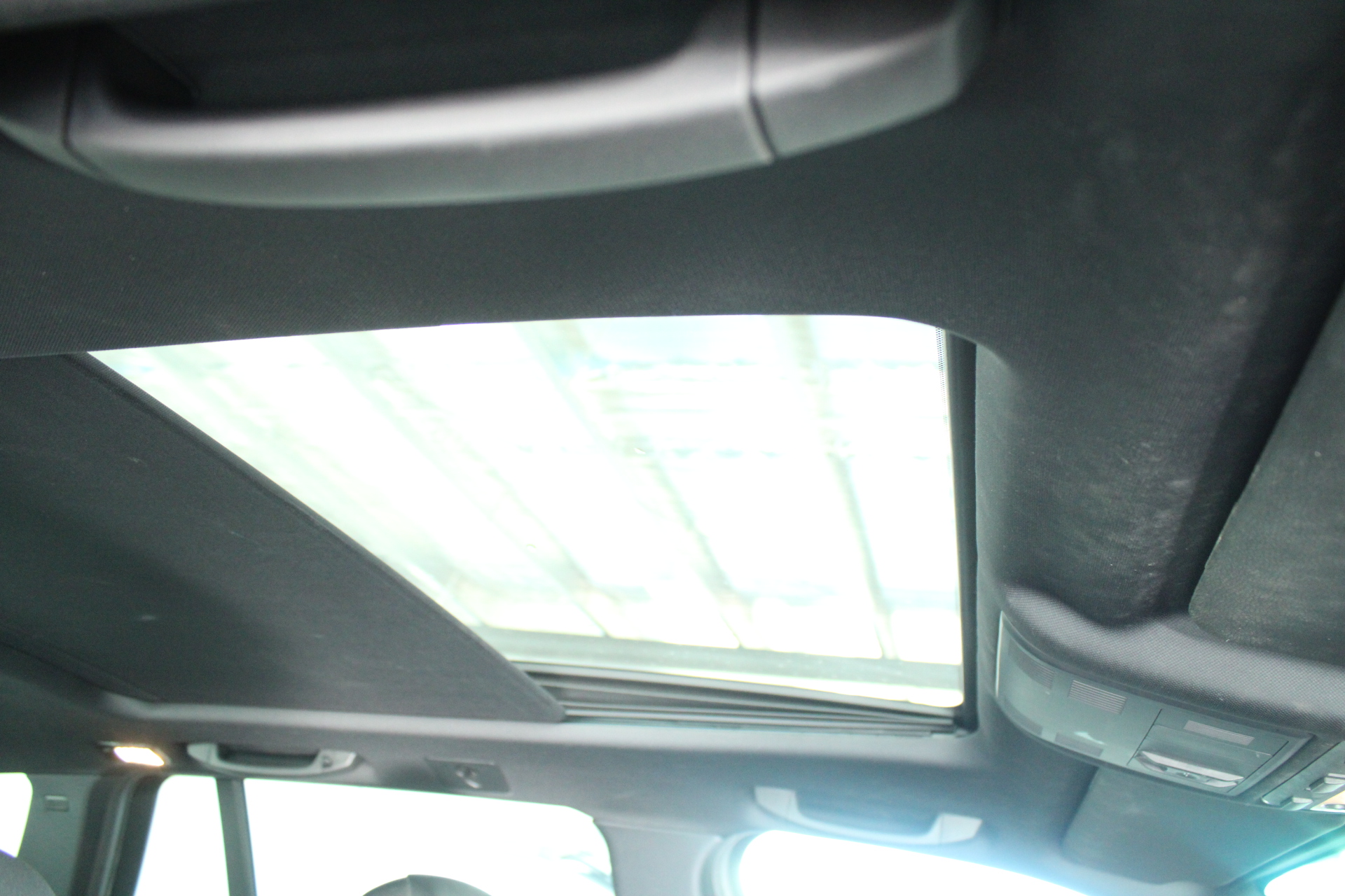 5.00ct TSW Natural Blue Diamond Collection - Round Brilliant Cut